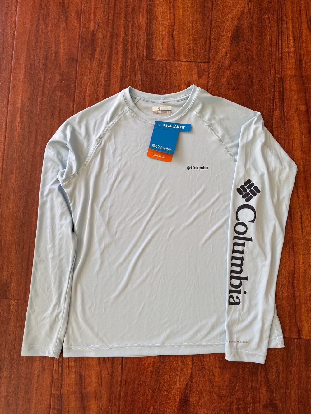 Columbia women’s Omni-shade long sleeve sun tee